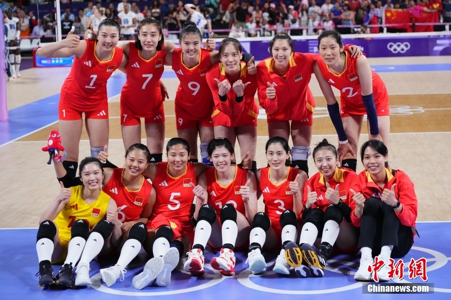 中国女排三连胜锁定小组第一，淘汰赛对阵土耳