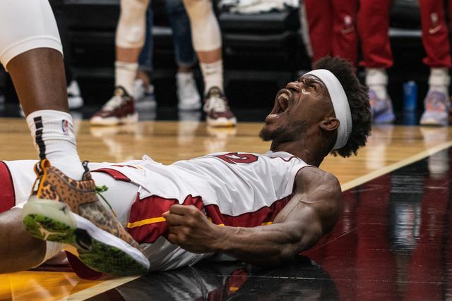 勇士湖人附加赛经典对决引爆季后赛席位争夺战