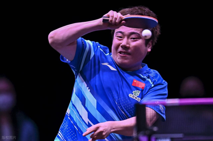 梁靖崑带伤备战世乒赛引担忧 伤病成国乒三号最