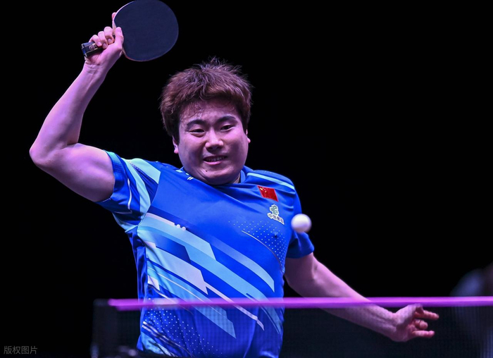 梁靖崑带伤备战世乒赛引担忧 伤病成国乒三号最